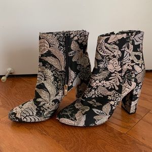 Neumann Marcus Floral Booties
